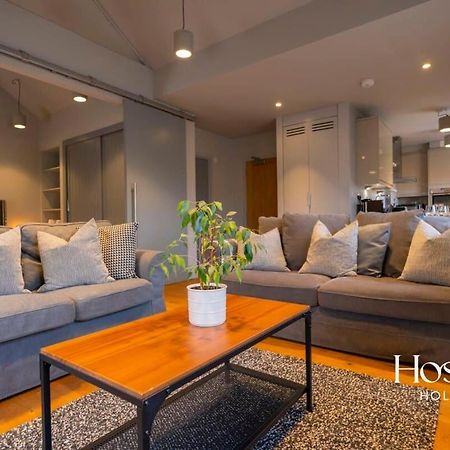 Stylish Luxury Apartment In The Centre Of Henley Exteriör bild