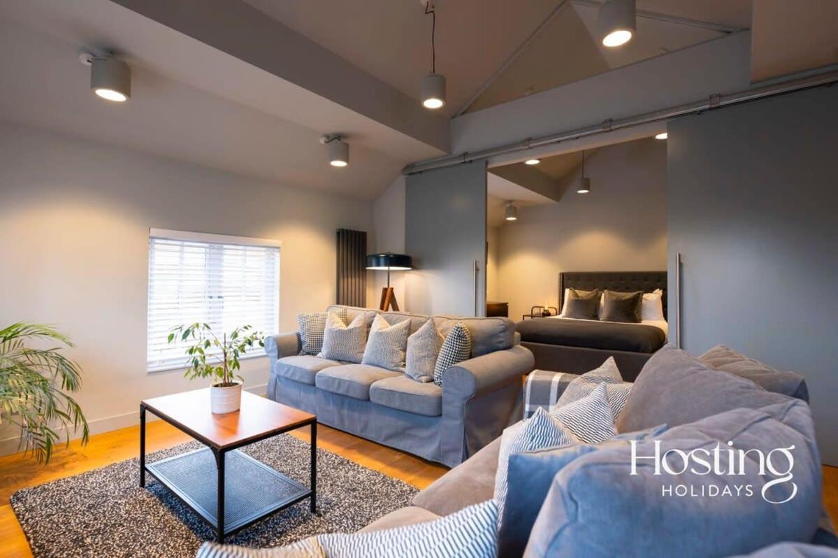Stylish Luxury Apartment In The Centre Of Henley Exteriör bild